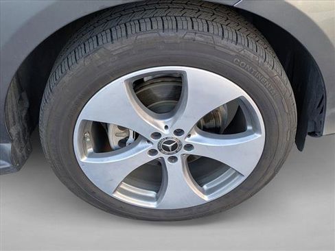 Used 2017 Mercedes-Benz GLE 350 w/ Premium 2 Package image 25