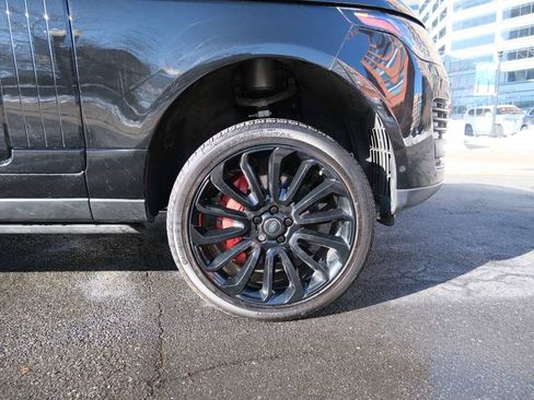 Used 2019 Land Rover Range Rover Autobiography image 17