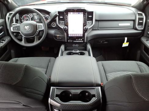 New 2026 RAM 2500 Big Horn AWD/4WD image 26