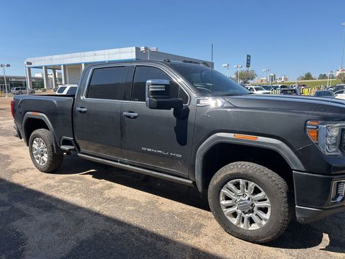 Used 2021 GMC Sierra 2500 Denali w/ Denali Ultimate Package image 34