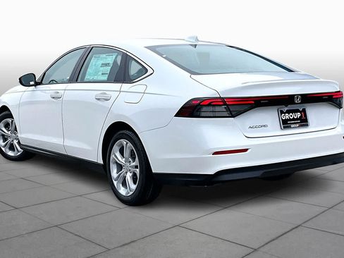 New 2026 Honda Accord LX image 11