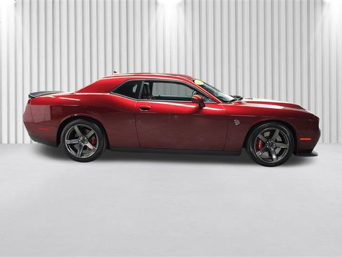 Used 2022 Dodge Challenger SRT Hellcat w/ Plus Package RWD image 2