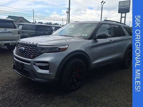 Used 2020 Ford Explorer ST w/ ST Street Pack AWD/4WD image 3