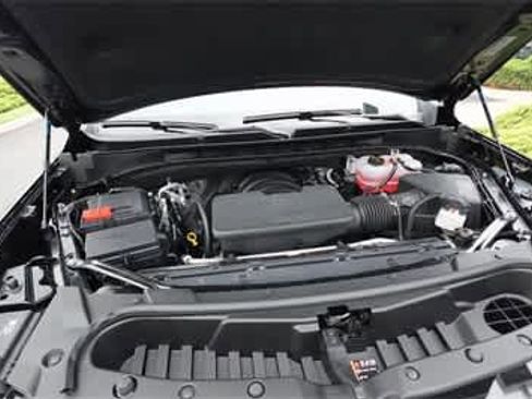 New 2025 GMC Yukon XL Denali w/ LPO, Illumination Package image 33