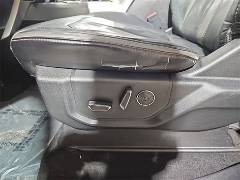 Used 2020 Ford F250 Platinum image 31