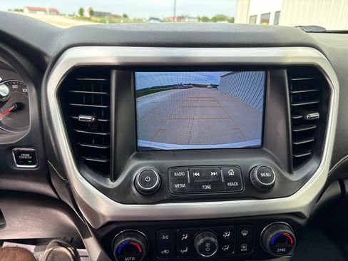 Used 2019 GMC Acadia SLT AWD/4WD image 33
