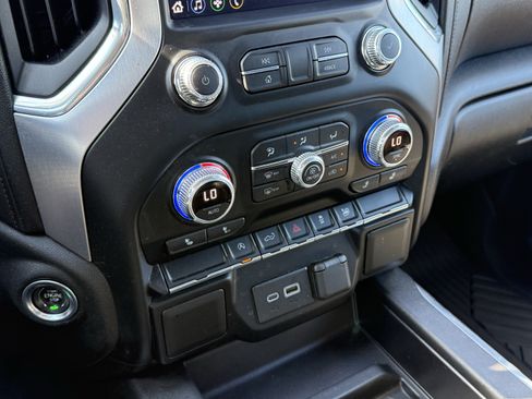 Used 2021 GMC Sierra 1500 Elevation AWD/4WD image 30