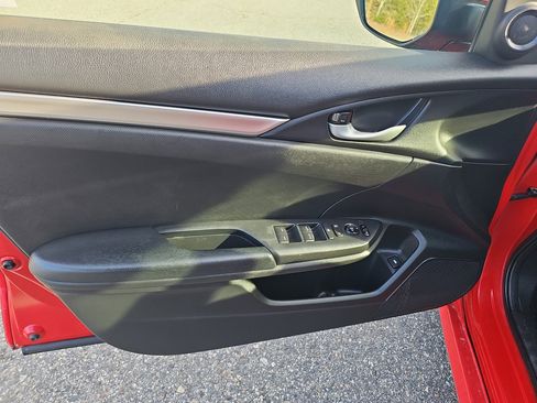 Used 2020 Honda Civic Sport image 15