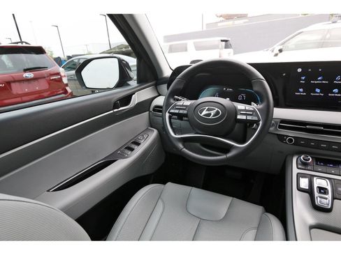 Used 2024 Hyundai Palisade SEL FWD image 10