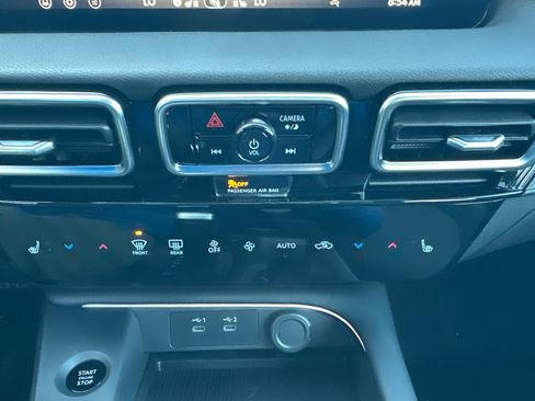 New 2026 Nissan Sentra SR w/ SR Premium Package image 35