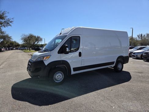 New 2026 RAM ProMaster 2500 w/ Convenience Group image 20