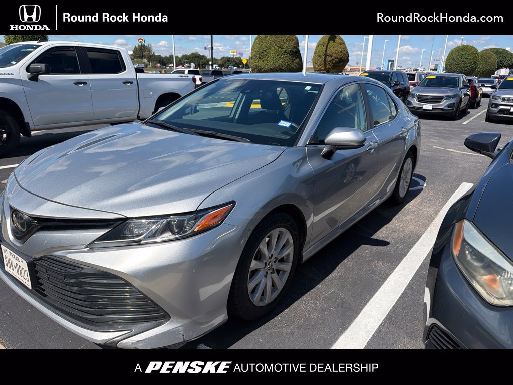 Used 2020 Toyota Camry LE FWD image 1