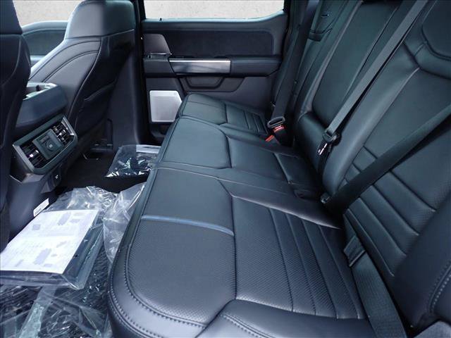 New 2026 Ford F250 Platinum w/ Tremor Off-Road Package AWD/4WD image 9