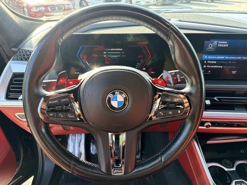 Used 2023 BMW XM AWD/4WD image 17