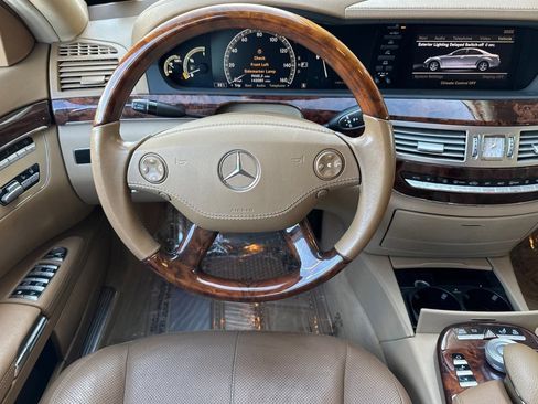Used 2008 Mercedes-Benz S 550 image 27