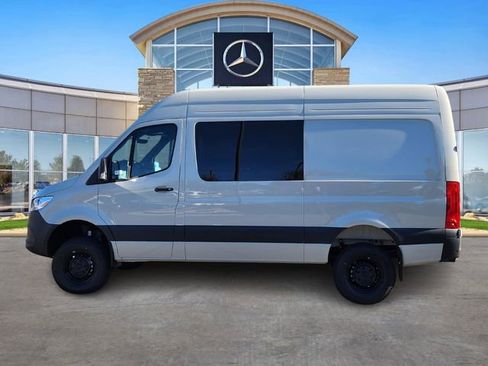 New 2026 Mercedes-Benz Sprinter 2500 image 2