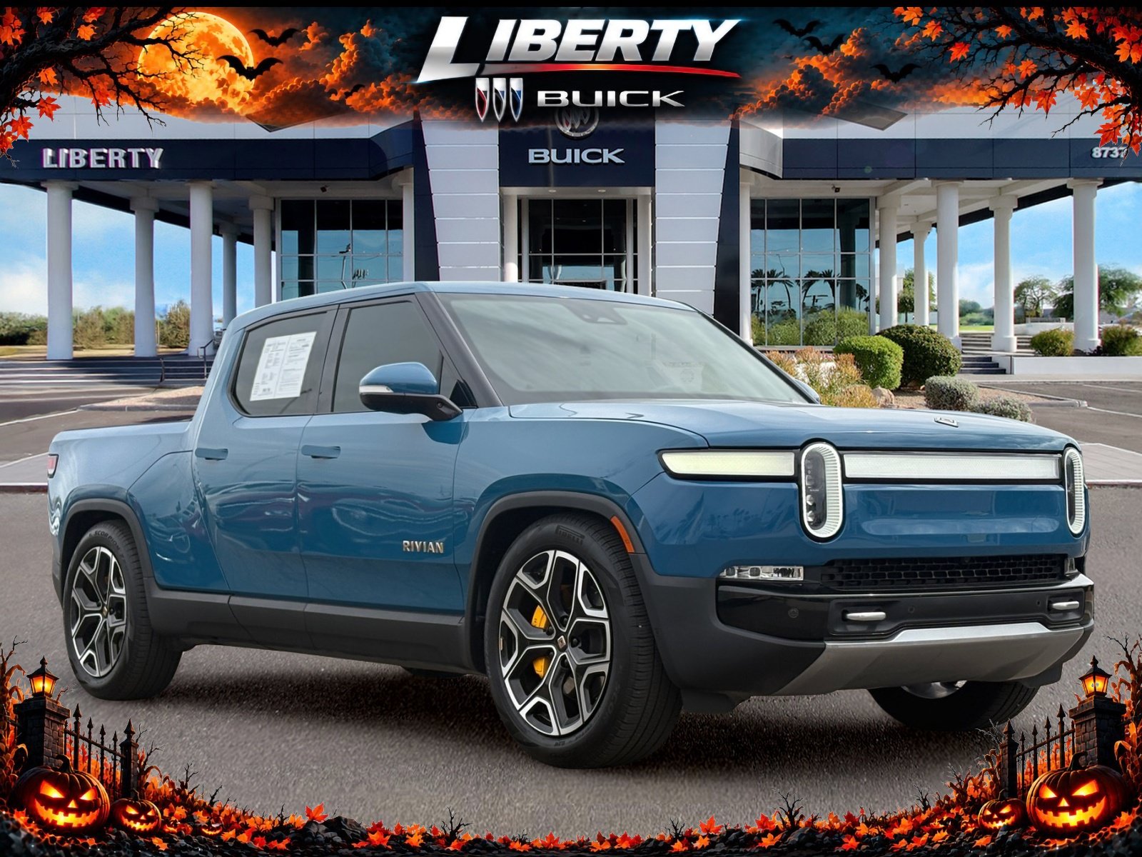 Used 2022 Rivian R1T Adventure AWD/4WD image 1