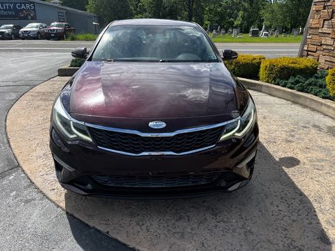 Used 2019 Kia Optima LX FWD image 2