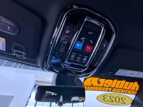 Used 2023 Jeep Grand Cherokee Overland w/ Advanced Protech Group III AWD/4WD image 35