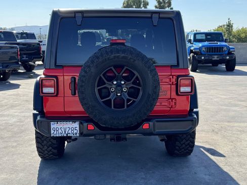 Certified 2025 Jeep Wrangler Unlimited Sport AWD/4WD image 6
