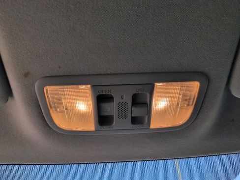 Used 2018 Honda HR-V EX image 32