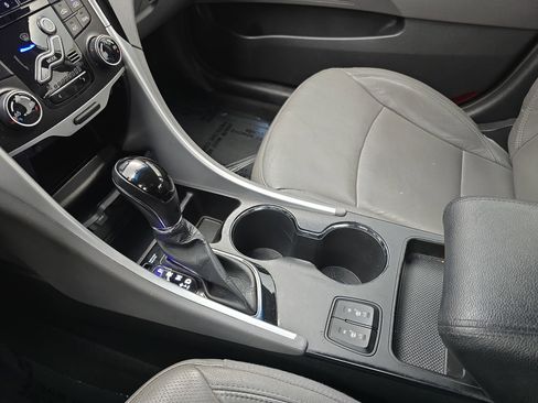 Used 2012 Hyundai Sonata Limited image 22