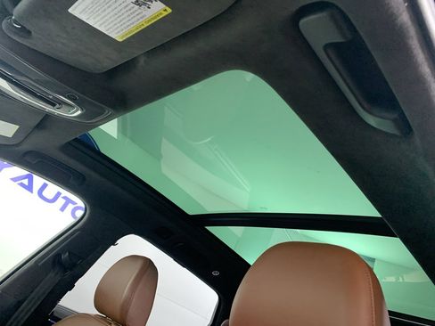 Used 2022 Audi Q7 3.0T Prestige image 29