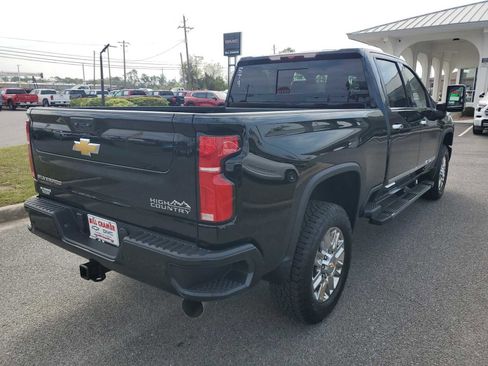 New 2026 Chevrolet Silverado 3500 High Country w/ Z71 Off-Road Package AWD/4WD image 6