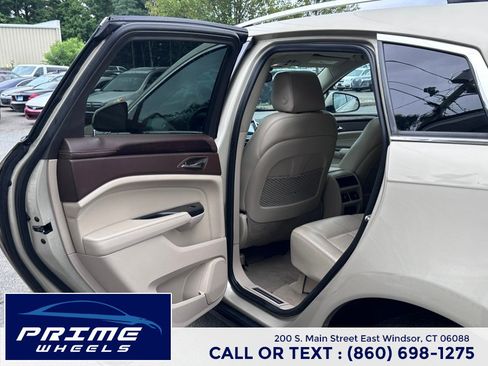 Used 2015 Cadillac SRX Luxury w/ Driver Awareness Package AWD/4WD image 11