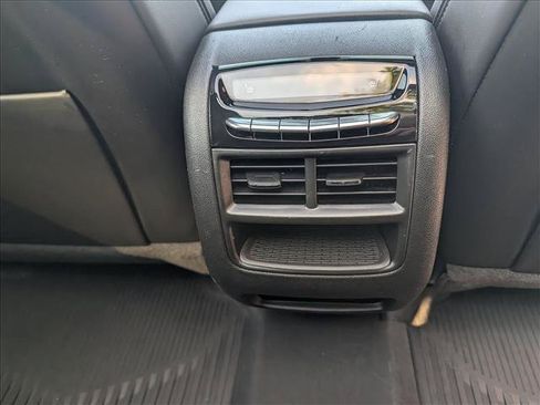 Used 2021 Cadillac XT5 Premium Luxury AWD/4WD image 16