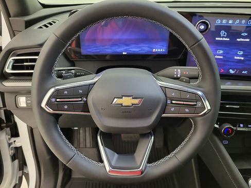 New 2026 Chevrolet Traverse LT w/ Driver Confidence Package FWD image 4