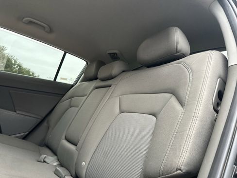Used 2014 Kia Sportage LX image 21