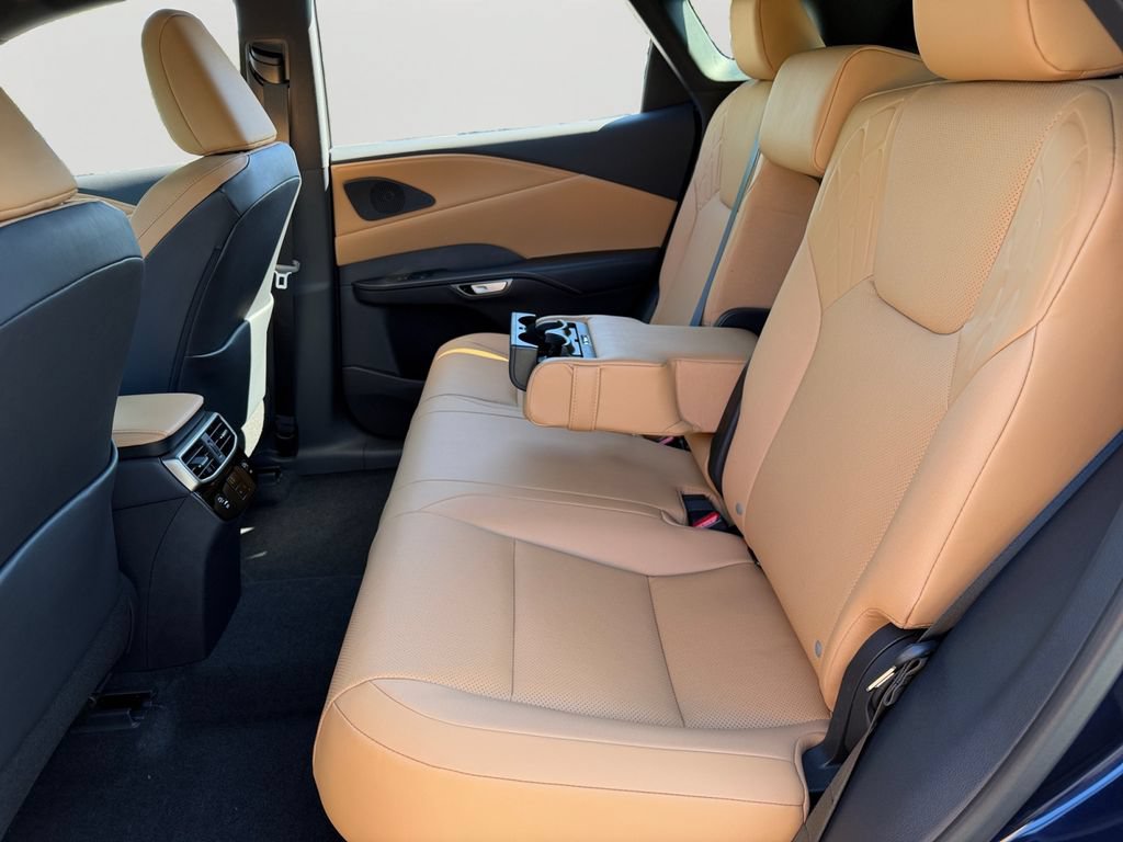 New 2026 Lexus RX 350h AWD/4WD image 8