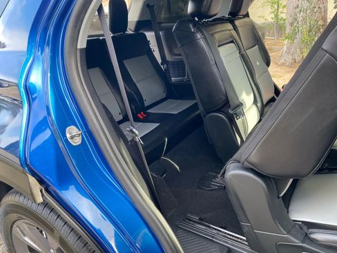 Used 2022 Ford Explorer XLT w/ Equipment Group 202A image 28