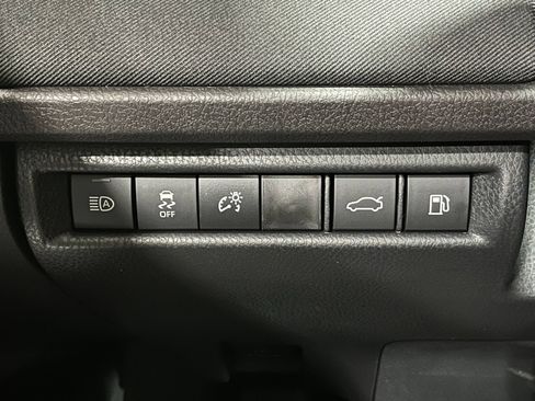 New 2026 Toyota Camry LE w/ Convenience Package FWD image 31