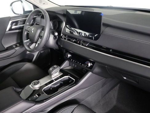 New 2026 Mitsubishi Outlander ES AWD/4WD image 26