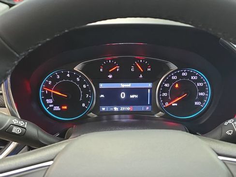 Used 2024 Chevrolet Equinox Premier AWD/4WD image 23