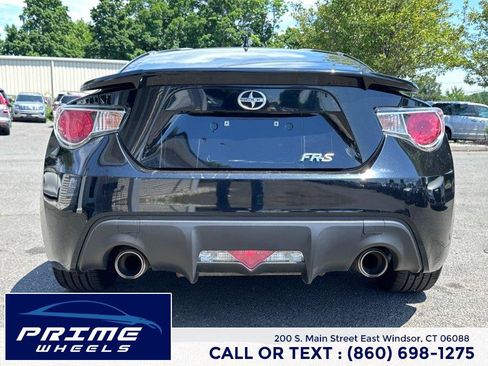 Used 2015 Scion FR-S RWD image 6