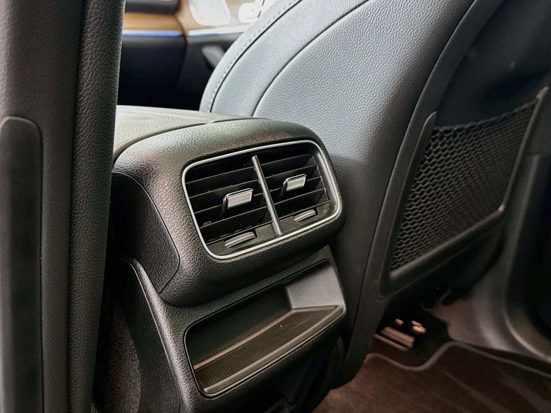 Certified 2026 Mercedes-Benz GLE 350 4MATIC image 28