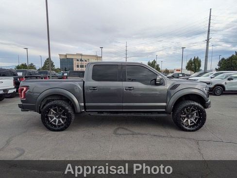 Used 2018 Ford F150 Raptor w/ Equipment Group 802A Luxury AWD/4WD image 2