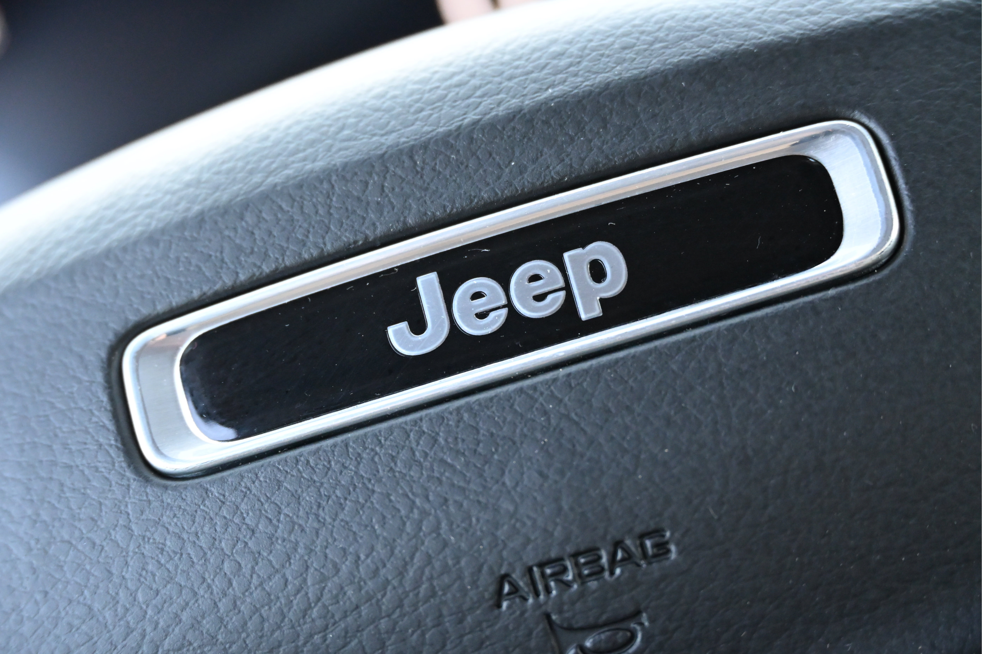 Used 2021 Jeep Grand Cherokee L Limited RWD image 33