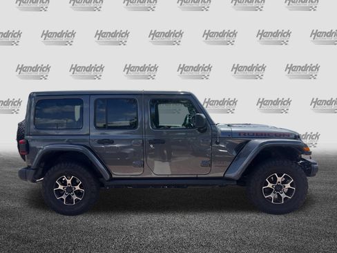 Used 2018 Jeep Wrangler Unlimited Rubicon AWD/4WD image 11
