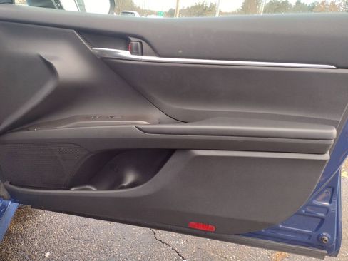 Used 2023 Toyota Camry LE image 20