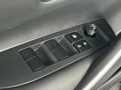 Certified 2024 Toyota Corolla SE image 13