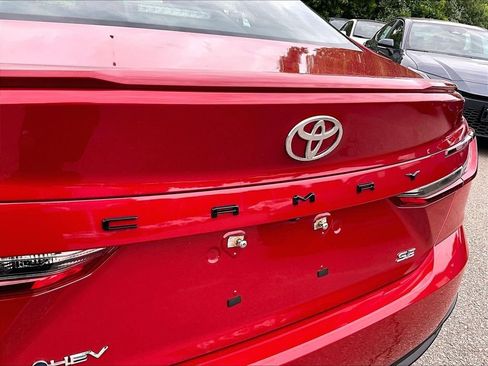 Certified 2025 Toyota Camry SE FWD image 27