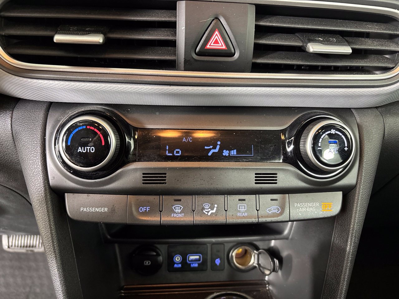 Used 2019 Hyundai Kona Ultimate FWD image 21