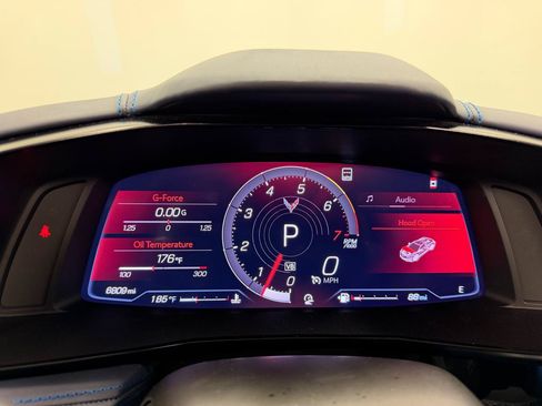 Used 2022 Chevrolet Corvette Stingray Premium Conv w/ Z51 Performance Package RWD image 17
