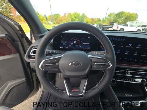 New 2026 Chevrolet Traverse Z71 w/ Driver Confidence Package image 10