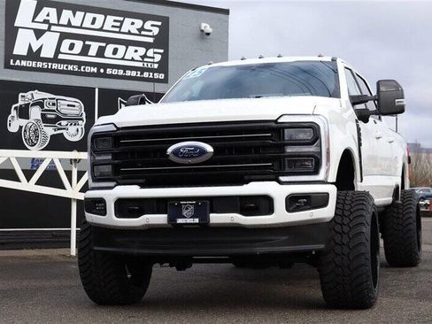 Used 2025 Ford F350 Platinum image 1