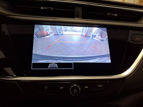 Used 2023 Buick Encore GX Select w/ Safety Package II AWD/4WD image 23
